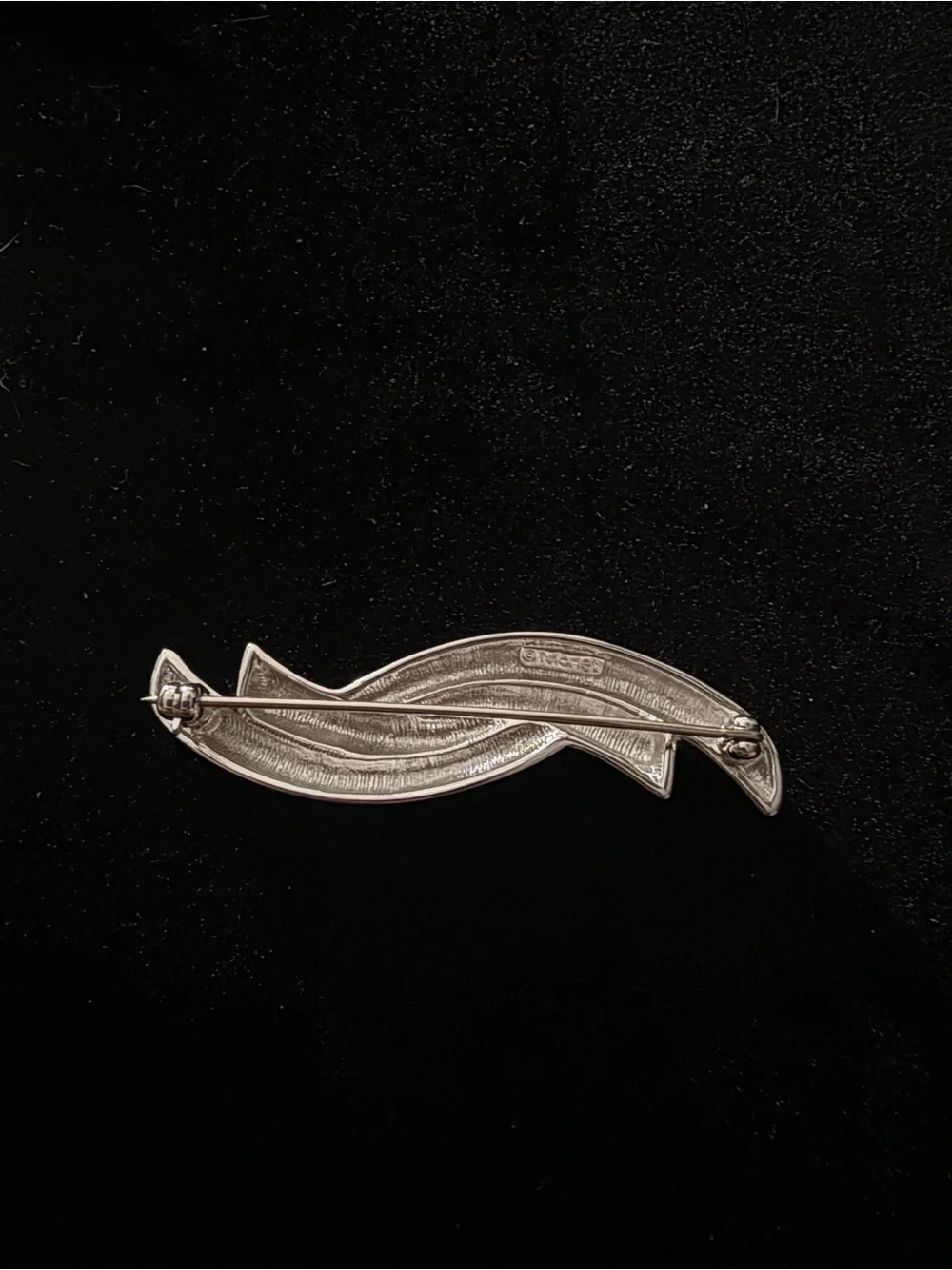 Vintage Monet Silver Tone Abstract Wave Brooch Pin 5.5 cm
